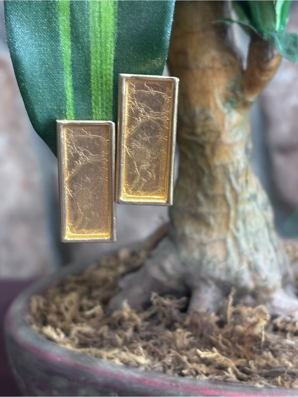 MOSELL Golden Kid earrings